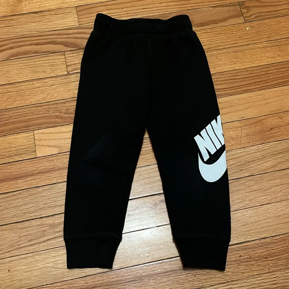 Nike comfortable stylish
